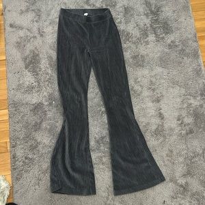 Aerie Groove-On Velour High Waisted Flare Pant Black-Grey